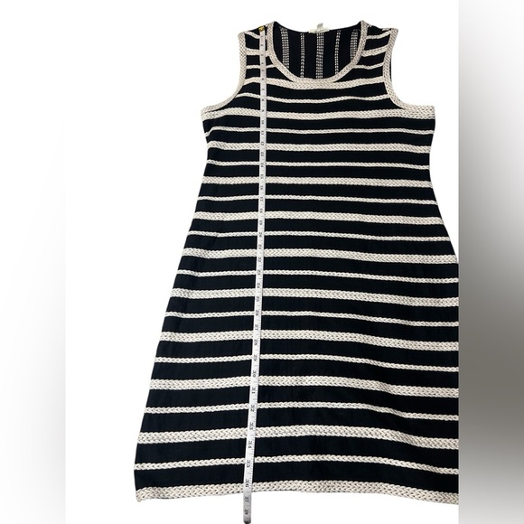 Max studio women’s size 8 Black and White Striped Sleeveless Dress 100% cotton - Picture 7 of 9
